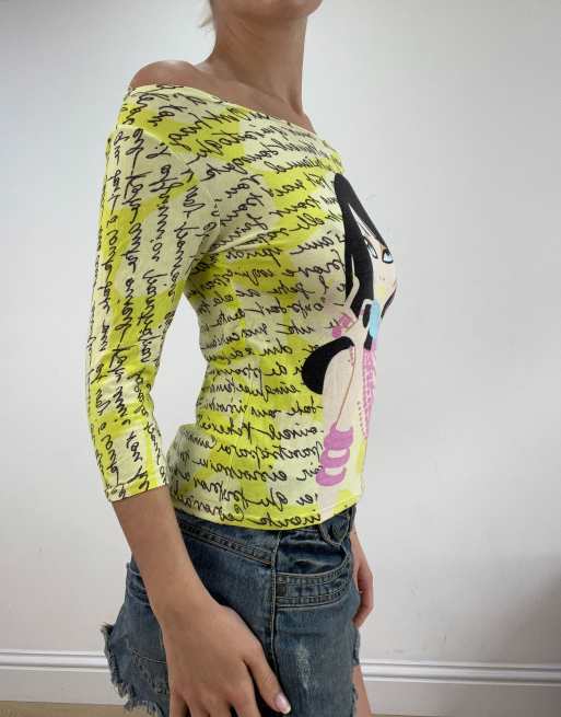 Vintage face graphic off the shoulder top in yellow | ASOS