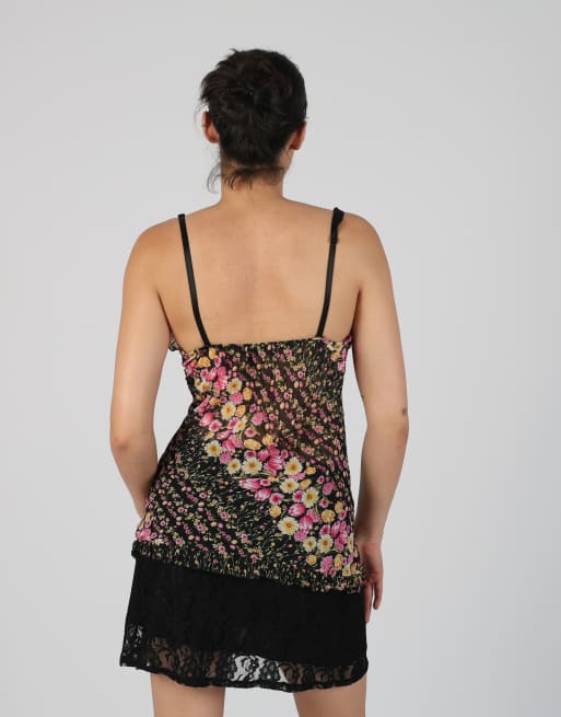 Vintage Fashion Look S cami in black, 2 of 4