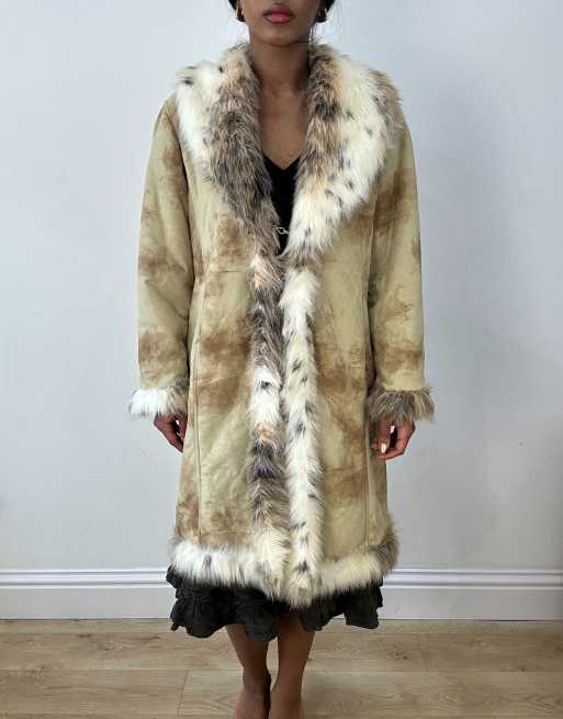 Vintage faux fur jacket in beige