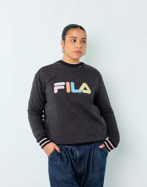 Vintage Fila XL Sweatshirt Black