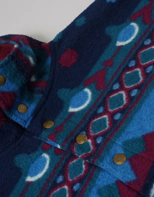 Thumbnail 4 of 4
