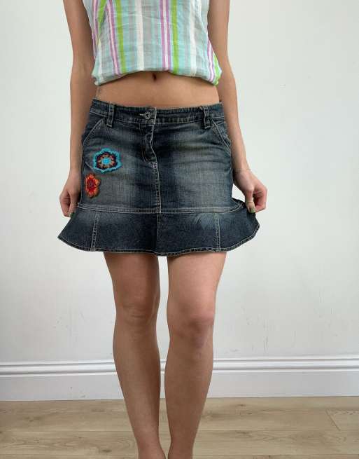 Vintage floral denim skirt in blue