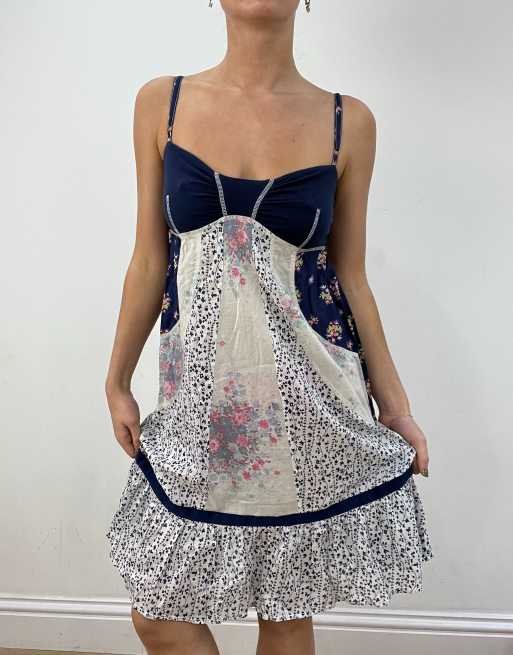Vintage floral print dress in navy
