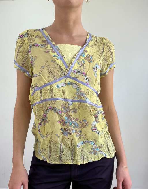 Vintage floral top in yellow
