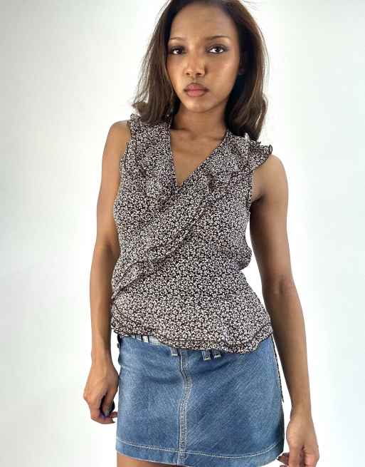 Vintage floral wrap top in brown