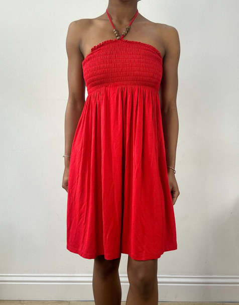 Vintage flowy halterneck dress in red - view 1