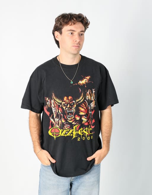Vintage Fruit Of The Loom xl t-shirt in black | ASOS