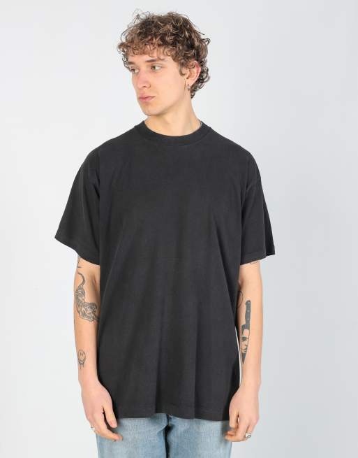 Vintage Fruit Of The Loom xl t-shirt in black