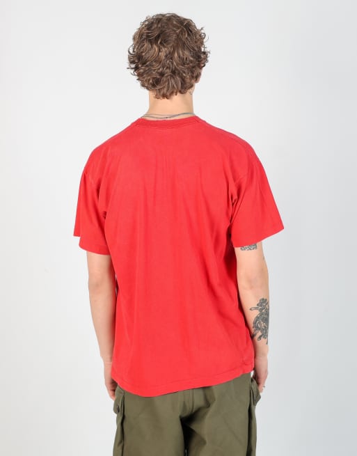 Vintage Fruit Of The Loom xl t-shirt in red, 3 of 4