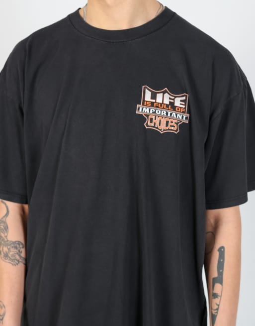 Vintage Gildan xxl t-shirt in black, 3 of 4