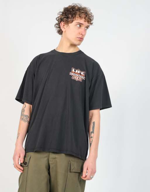 Vintage Gildan xxl t-shirt in black, 4 of 4