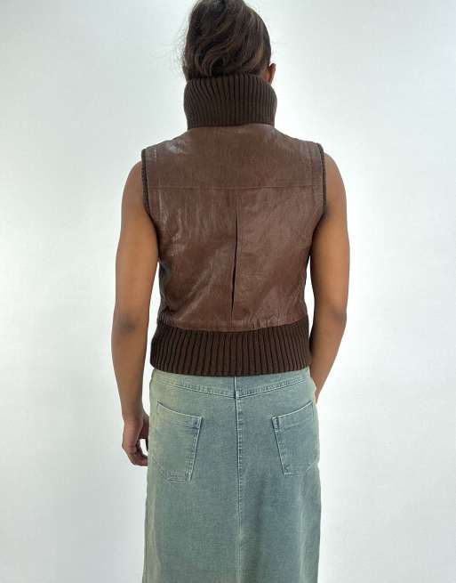 Vintage gilet in brown, 2 of 4