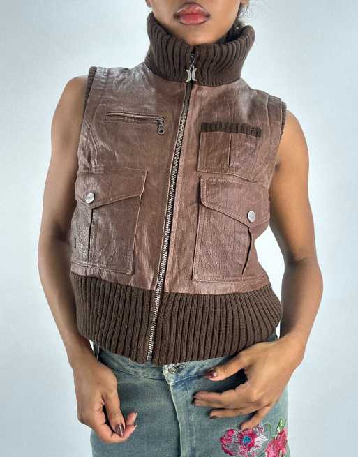 Vintage gilet in brown, 3 of 4