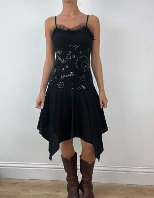 Vintage graphic asymmetric dress with mesh frill detail in black