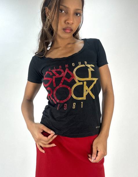 Vintage graphic tshirt in black - view 1