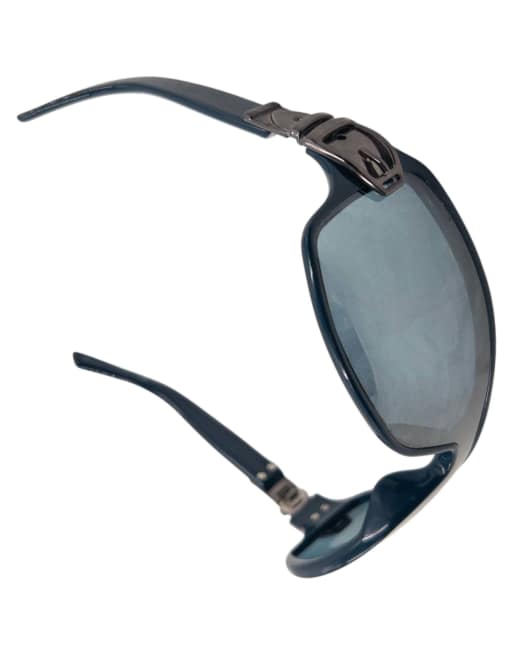 Vintage Gucci 2000s Buckle Sunglasses, 4 of 4