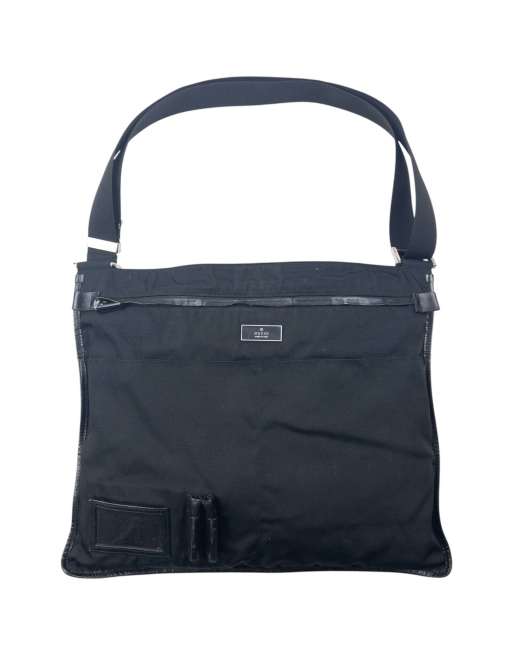 Vintage Gucci 2000s Crossbody Bag in Black