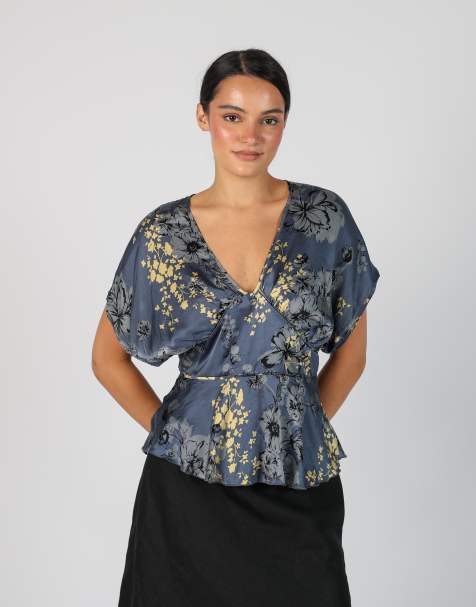 Vintage Guess L blouse in blue - view 1