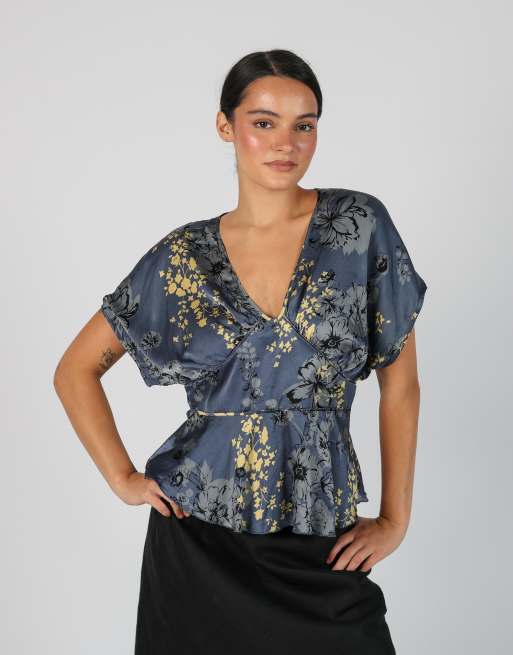 Vintage Guess L blouse in blue, 3 of 4