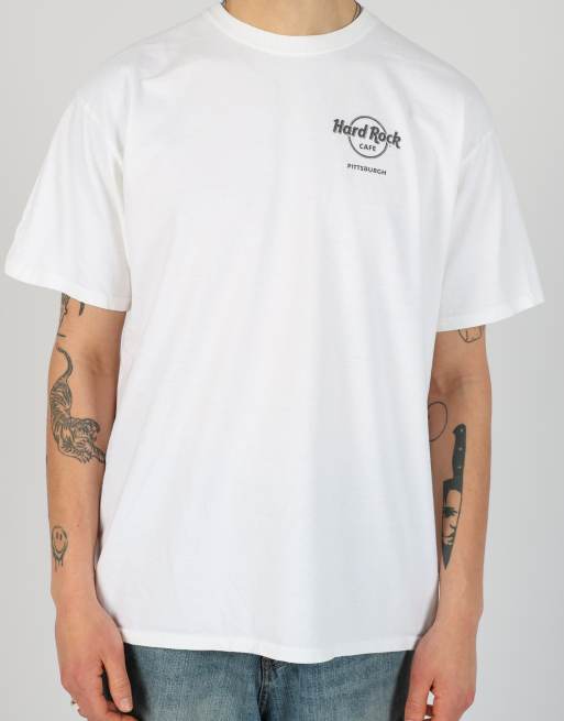 Vintage Hard Rock Cafe Pittsburg xl t-shirt in ivory, 5 of 5