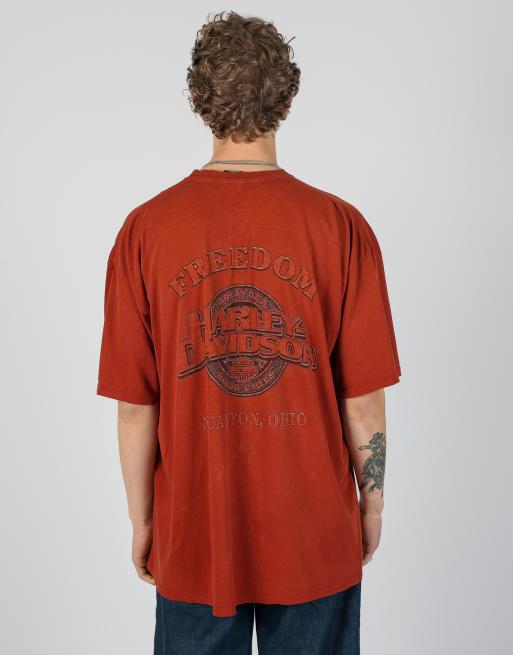 Vintage Harley Davidson xl t-shirt in orange, 3 of 4