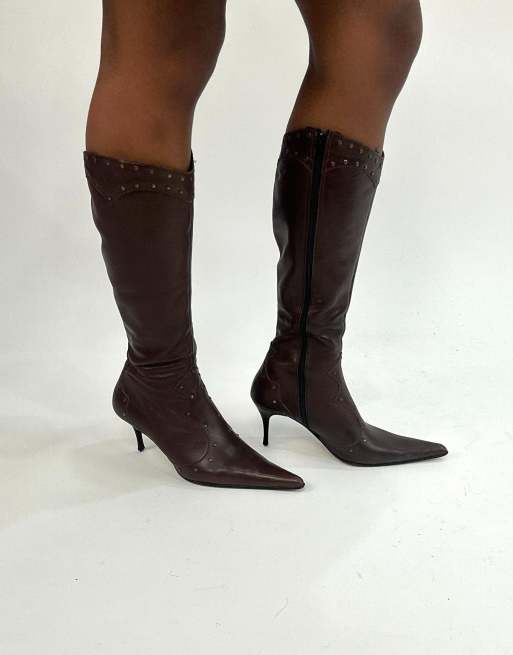 Vintage heeled knee boots in brown, 2 of 4