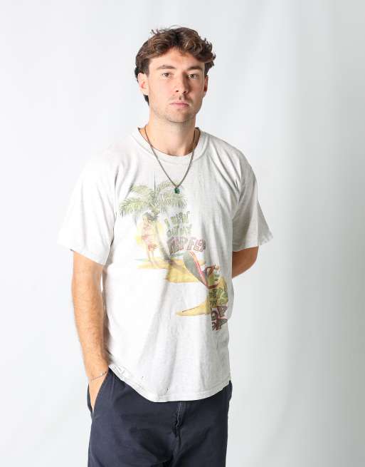 Vintage I Blew Out My Flip Flop l t-shirt in light grey