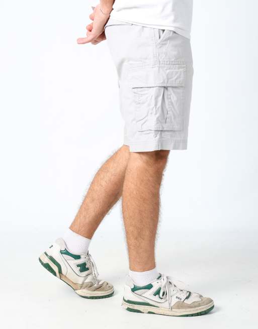 Vintage Izod 32x21 canvas cargo shorts in light grey