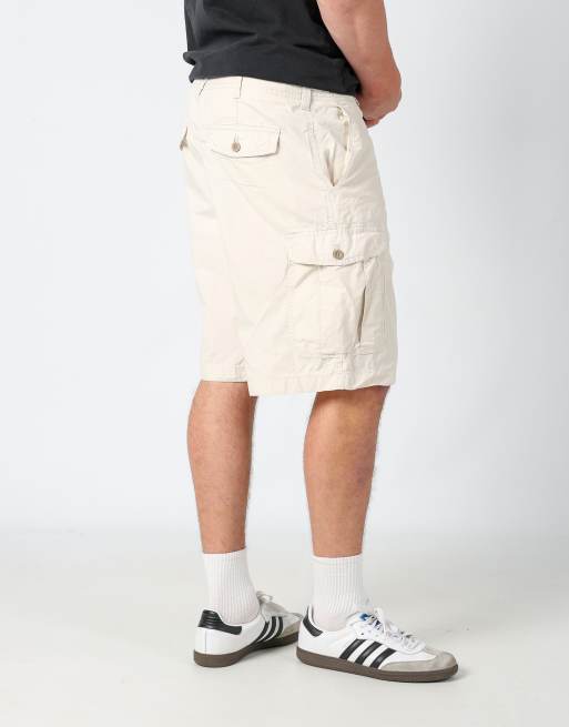 Vintage IZOD 36x24 canvas cargo shorts in cream, 4 of 4