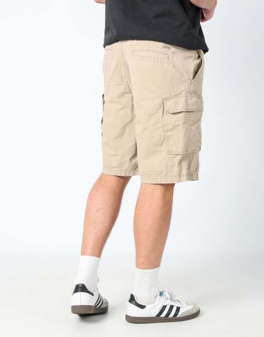 Vintage IZOD 36x27 canvas cargo shorts in tan