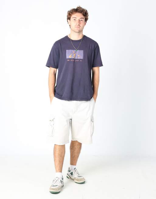 Vintage IZOD 36x29 canvas cargo shorts in tan, 2 of 4