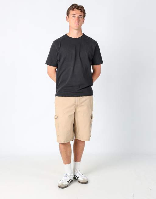 Vintage IZOD 36x30 canvas cargo shorts in tan