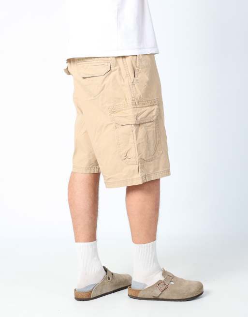 Vintage IZOD 36x30 canvas cargo shorts in tan
