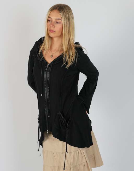 Vintage Joseph Ribkoff M hoodie in black, 3 of 4