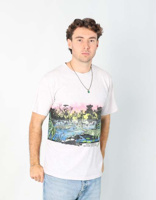 Vintage  l t-shirt in grey