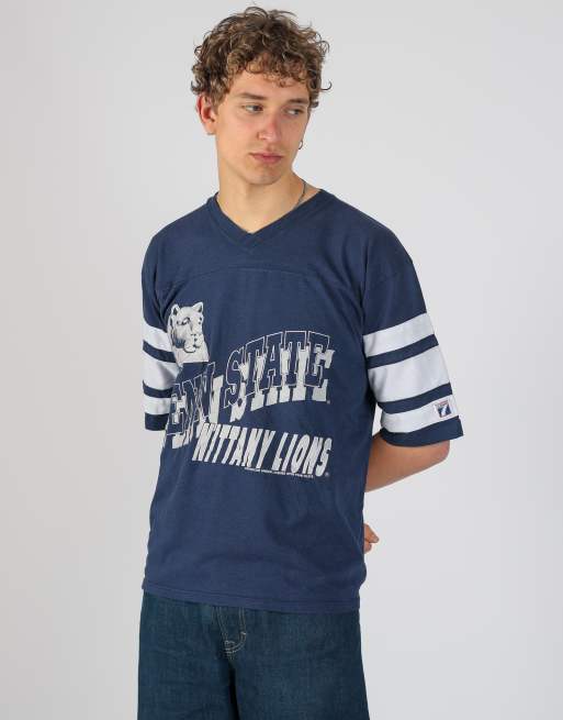 Vintage  l t-shirt in navy blue, 2 of 4