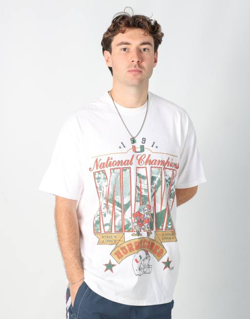Vintage  l t-shirt in white