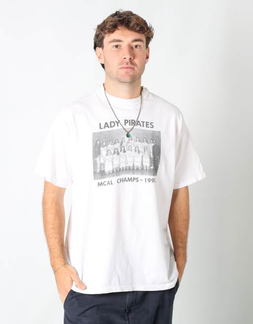 Vintage Lady Pirates xl t-shirt in ivory