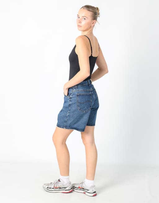 Vintage Lee 28x14 denim shorts in blue, 3 of 4