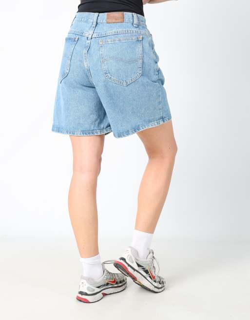 Vintage Lee 28x18 denim shorts in light blue