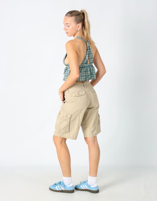 Vintage Lee 29x20 canvas cargo shorts in tan, 3 of 4