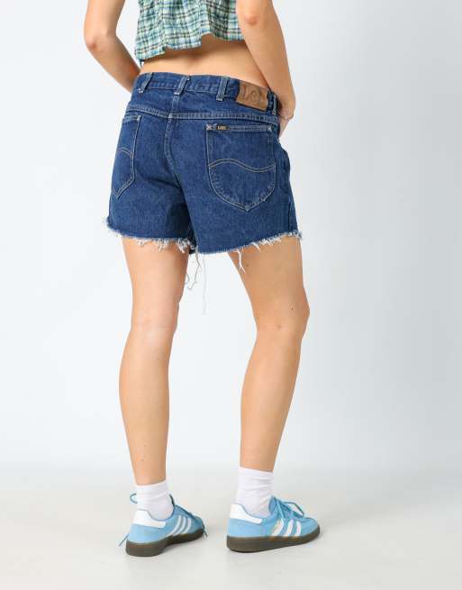 Vintage Lee 30x13 denim shorts in blue