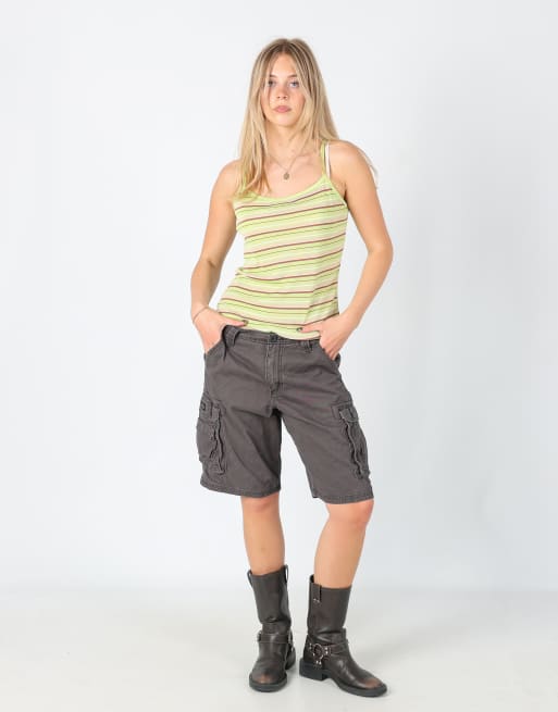 Vintage Lee 30x21 canvas cargo shorts in charcoal grey