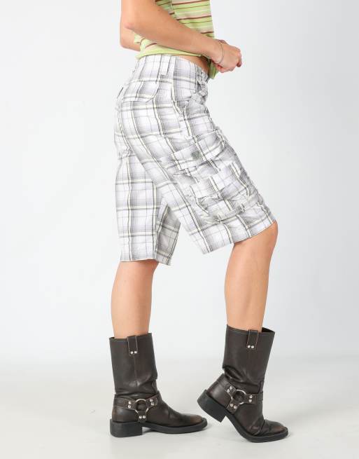 Vintage Lee 30x23 canvas cargo shorts in ivory, 4 of 4