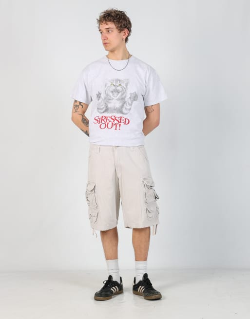Vintage Lee 32x22 canvas cargo shorts in beige