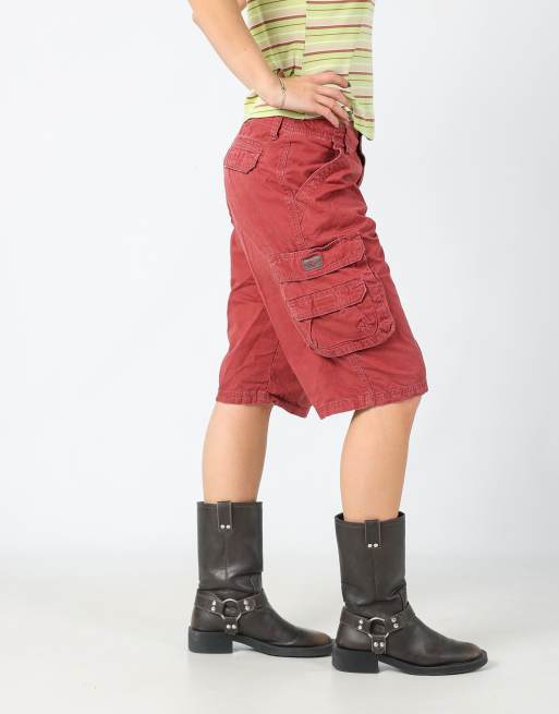 Vintage Lee 32x23 canvas cargo shorts in burgundy red, 2 of 4