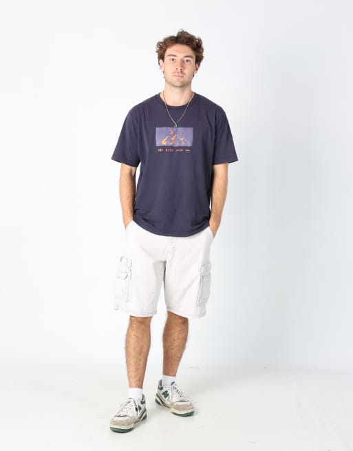 Vintage Lee 32x28 canvas cargo shorts in tan