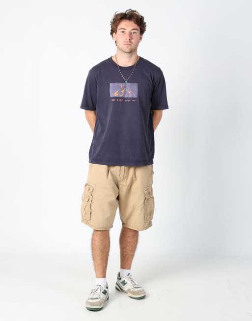 Vintage Lee 32x86 canvas cargo shorts in tan