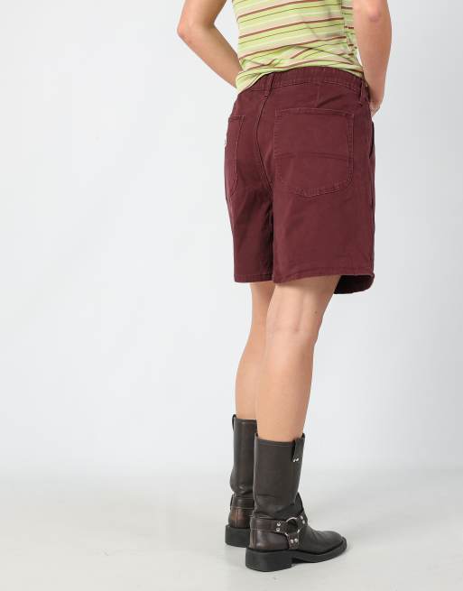 Vintage Lee 34x17 canvas cargo shorts in burgundy red
