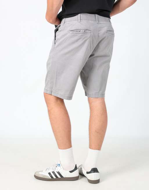 Vintage Lee 34x20 canvas cargo shorts in grey, 2 of 4